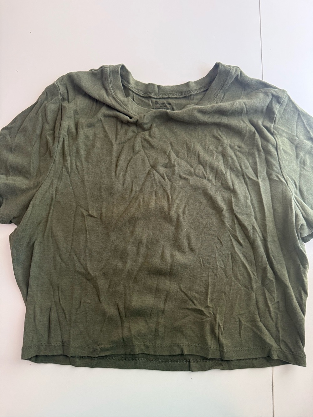 No Boundaries Olive Short Sleeve Crewneck Tee